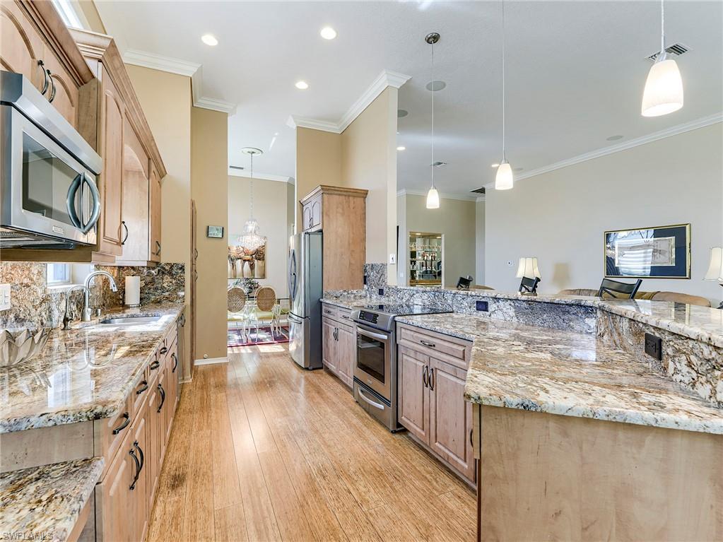 SILVER OAK AT THE VINES - Residential