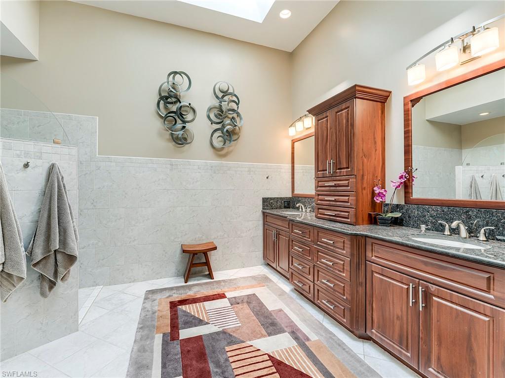 SILVER OAK AT THE VINES - Residential