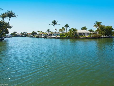 A home in MARCO ISLAND