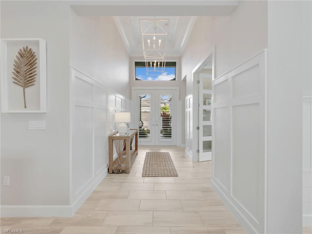 VALENCIA TRAILS - Residential