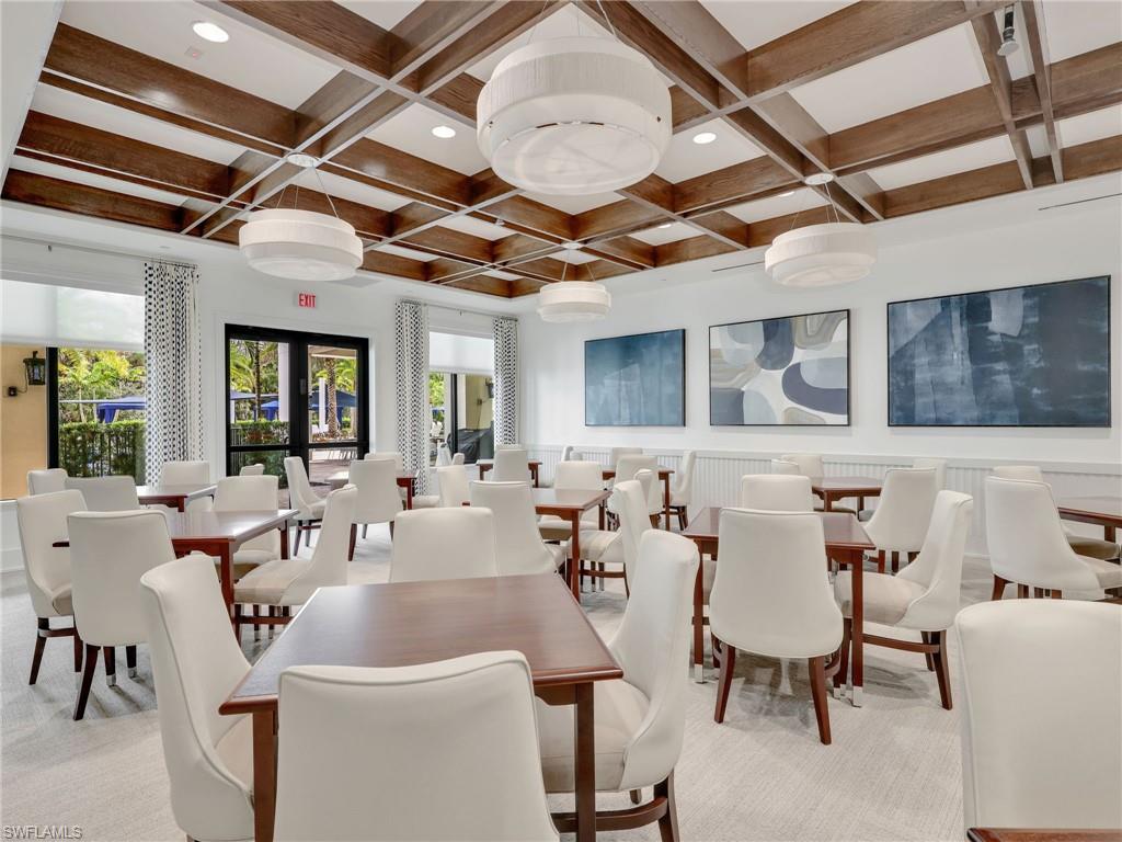 VALENCIA TRAILS - Residential