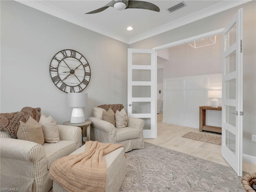 VALENCIA TRAILS - Residential