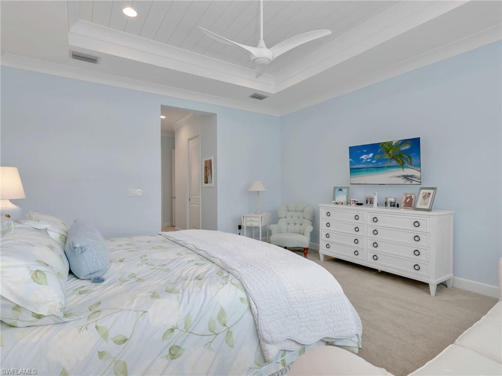 VALENCIA TRAILS - Residential