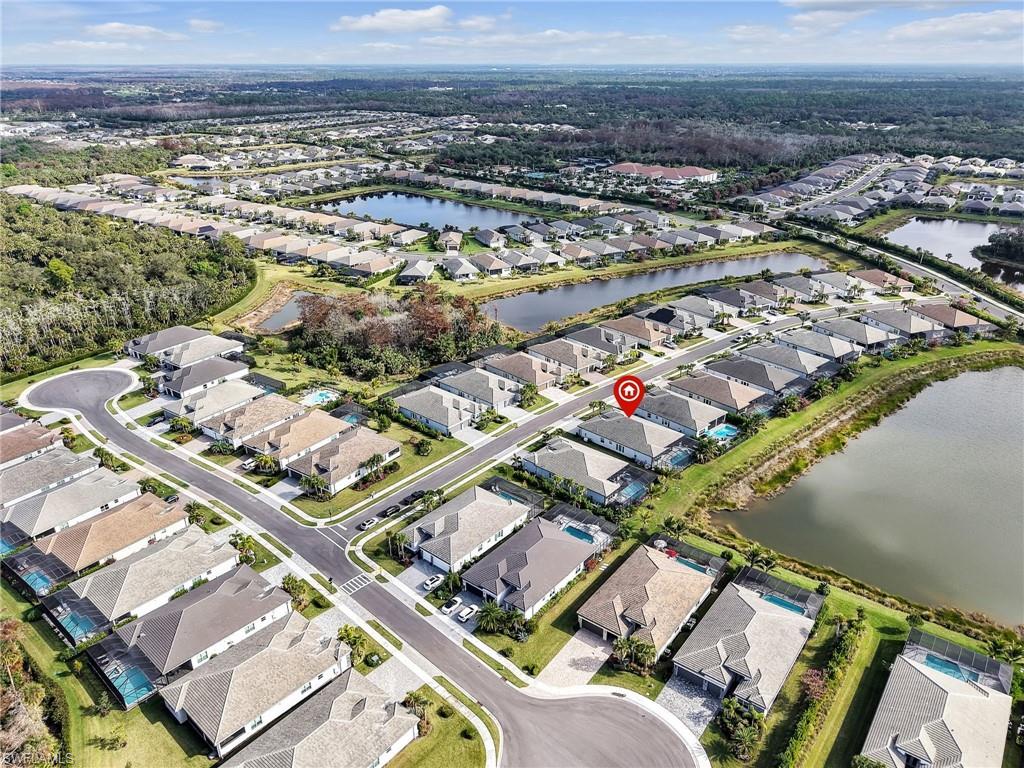 VALENCIA TRAILS - Residential