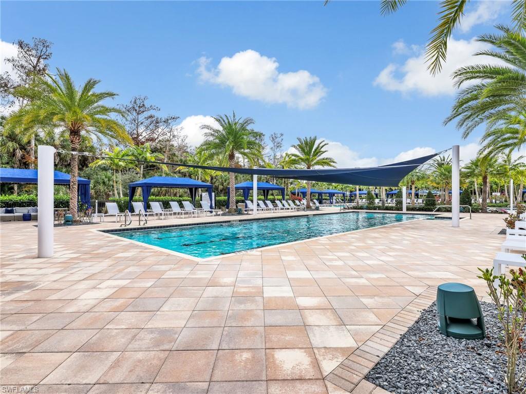 VALENCIA TRAILS - Residential