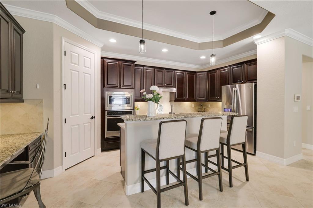 BONITA NATIONAL GOLF AND COUNTRY CLUB - Residential