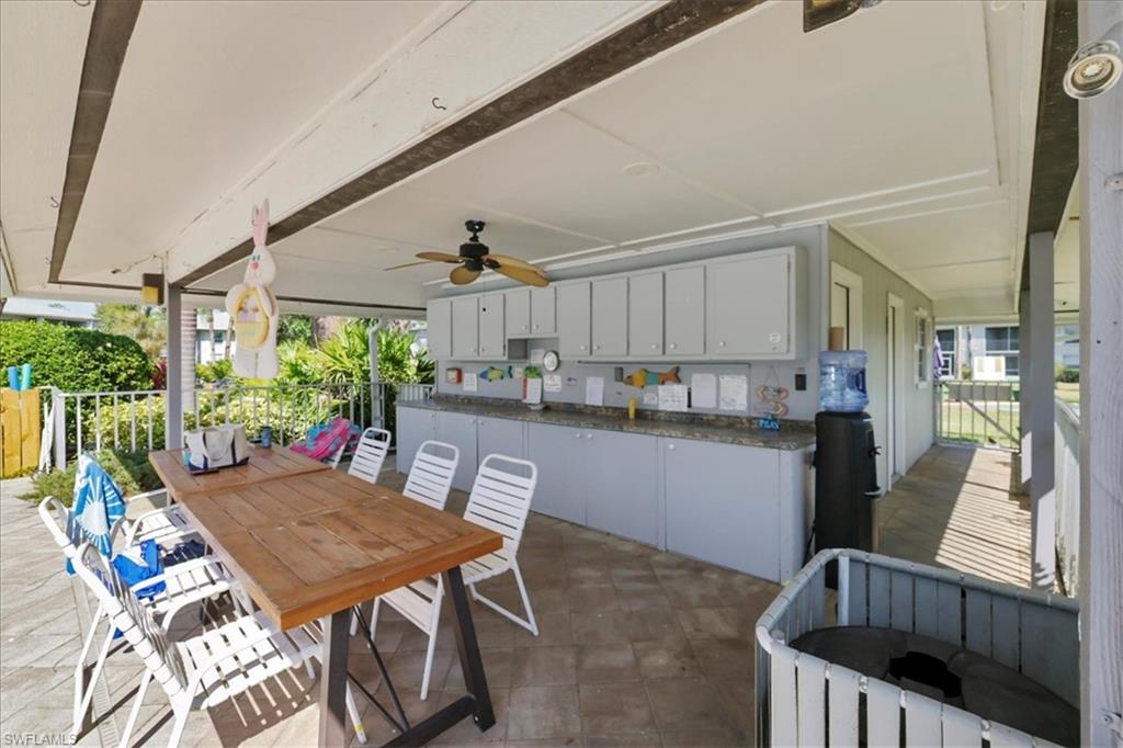 FOXMOOR CONDO II - Residential