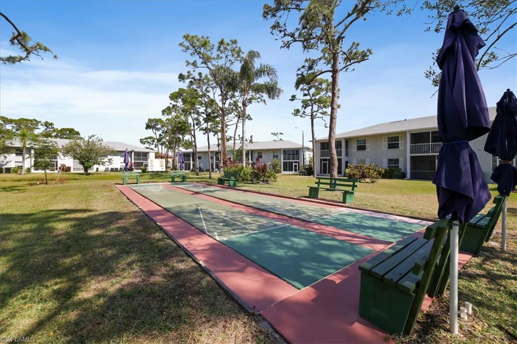 FOXMOOR CONDO II - Residential