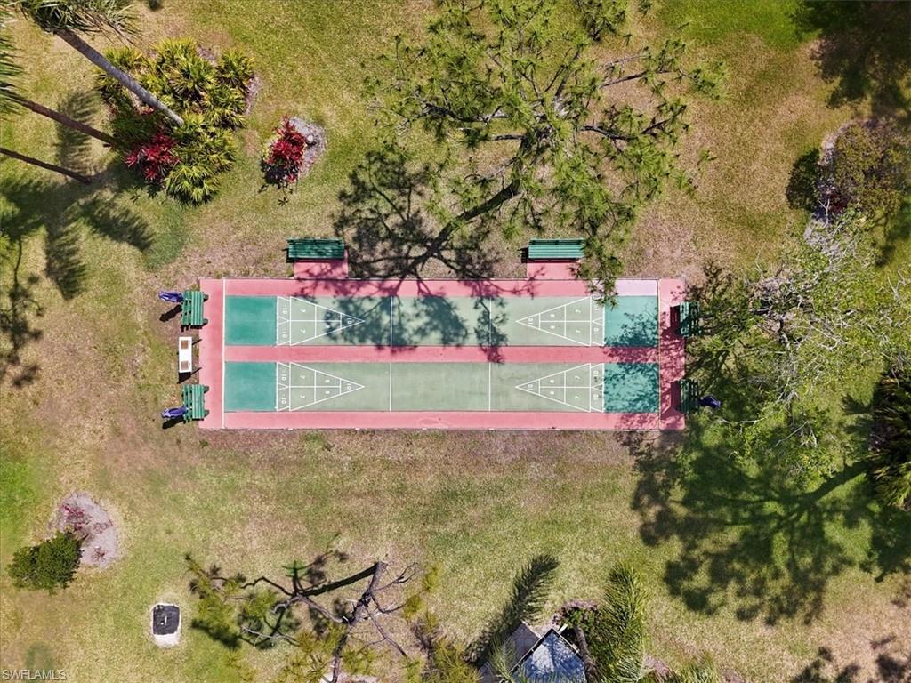 FOXMOOR CONDO II - Residential