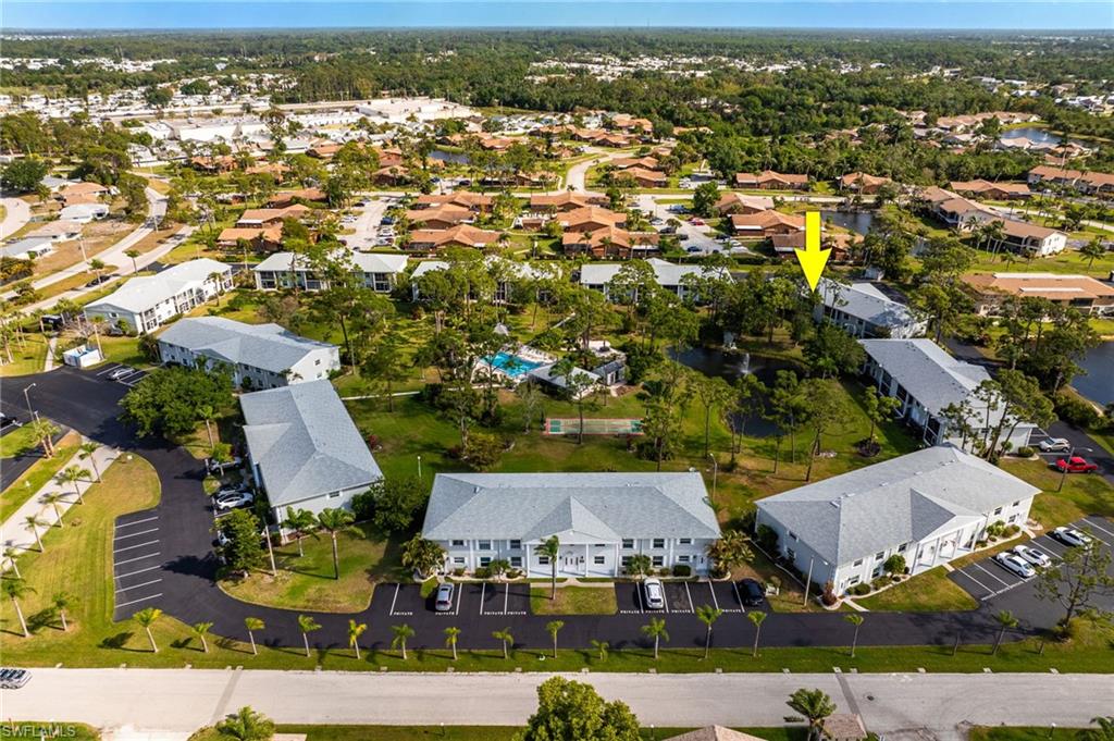 FOXMOOR CONDO II - Residential