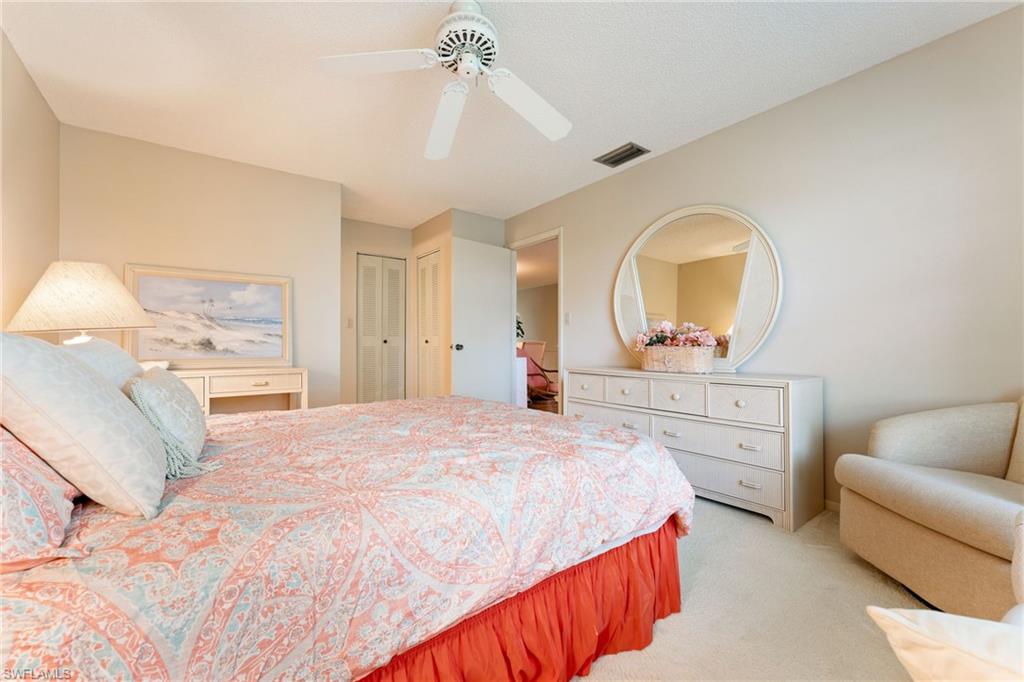 FOXMOOR CONDO II - Residential