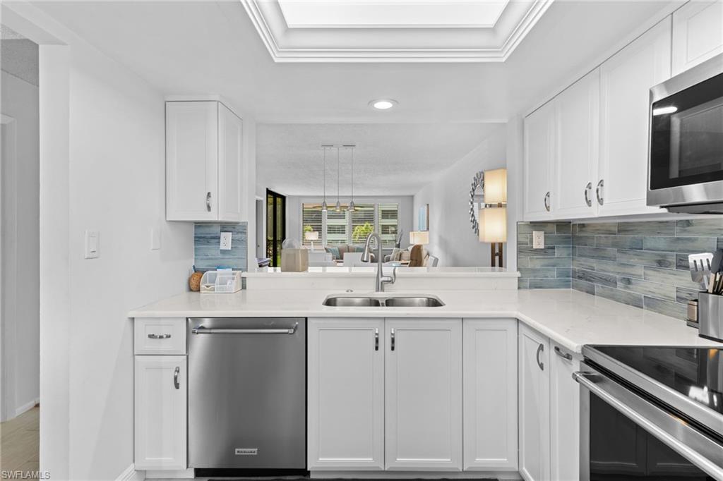 LOGGERHEAD CAY CONDO - Residential