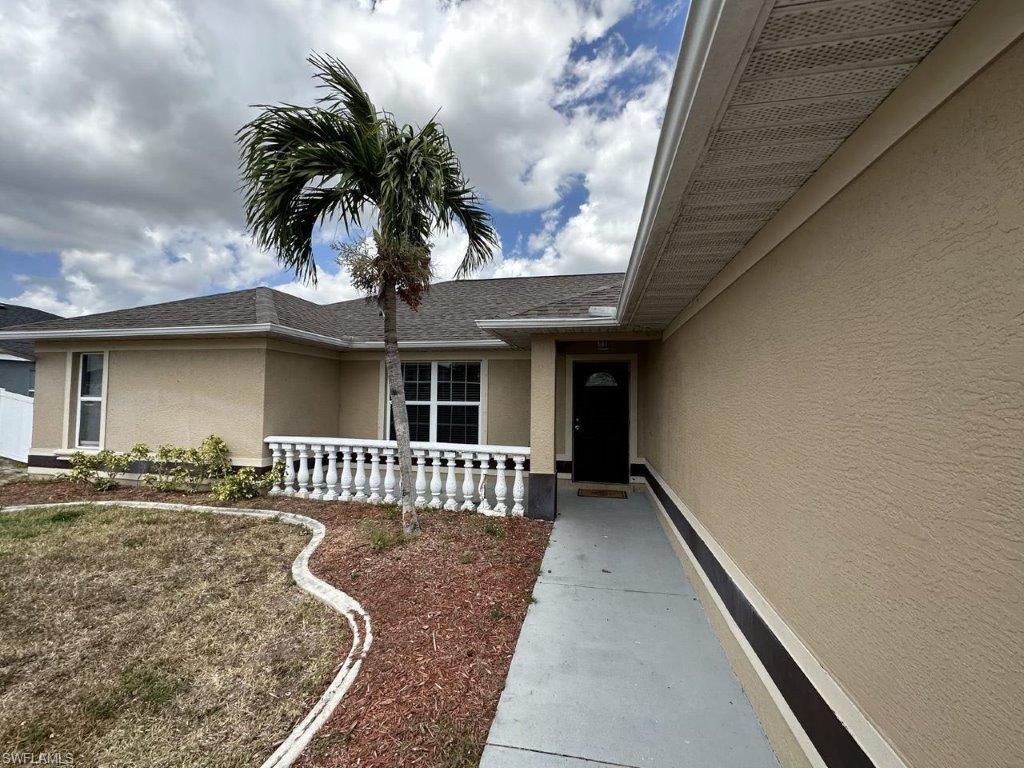 CAPE CORAL - Residential