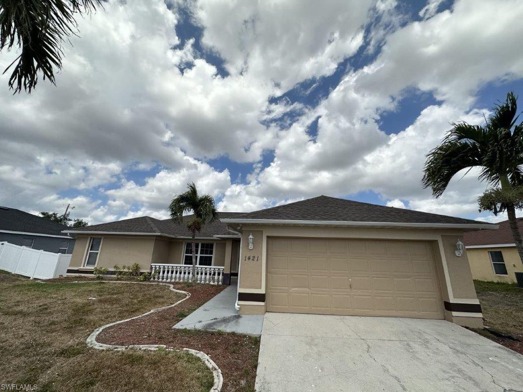 CAPE CORAL - Residential