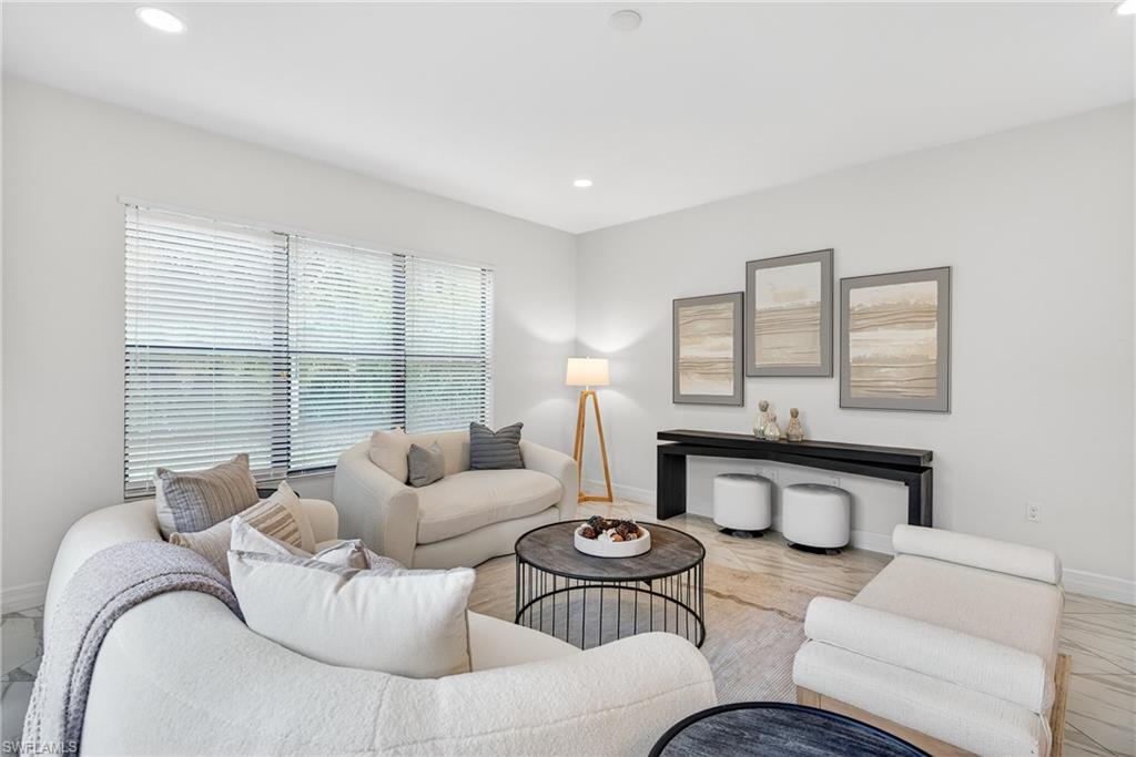 MARBELLA ISLES - Residential