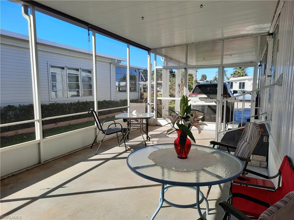 RIVIERA COLONY - Residential