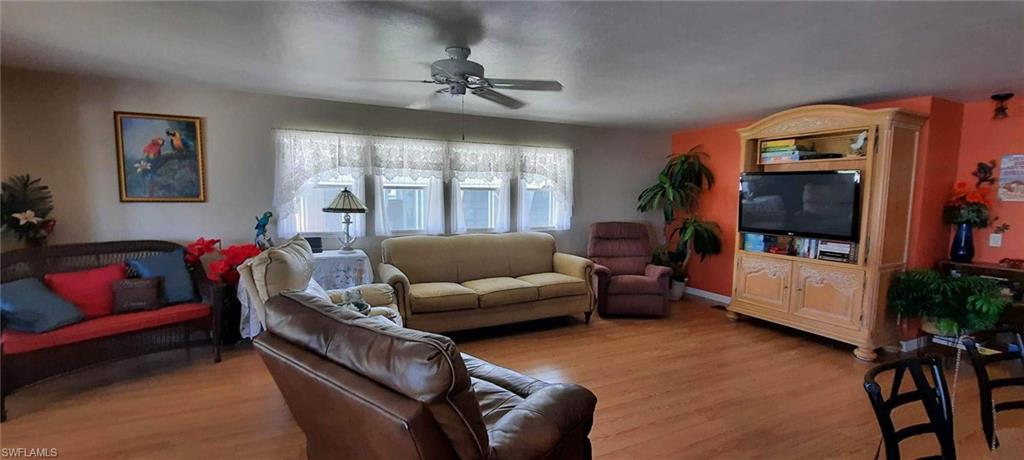 RIVIERA COLONY - Residential