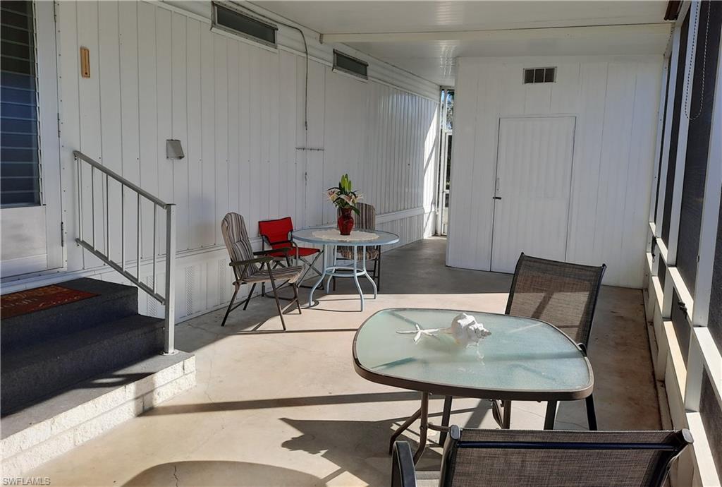 RIVIERA COLONY - Residential