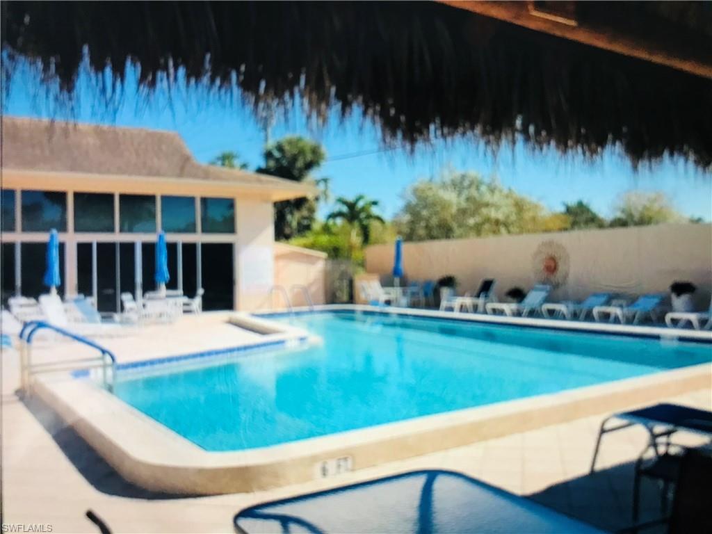 RIVIERA COLONY - Residential