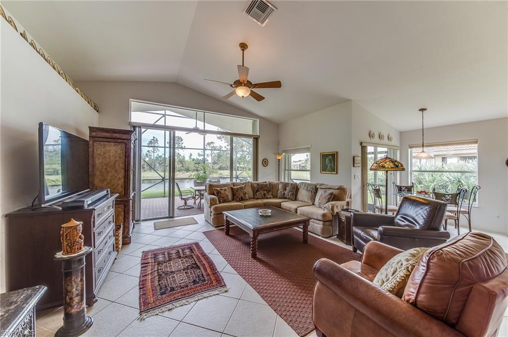 SATURNIA LAKES - Residential