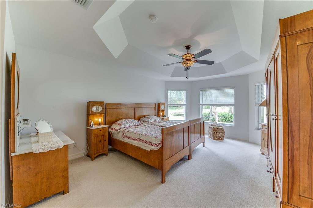 SATURNIA LAKES - Residential