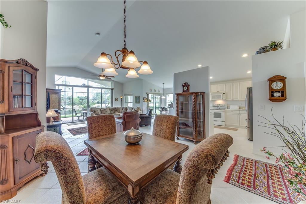 SATURNIA LAKES - Residential