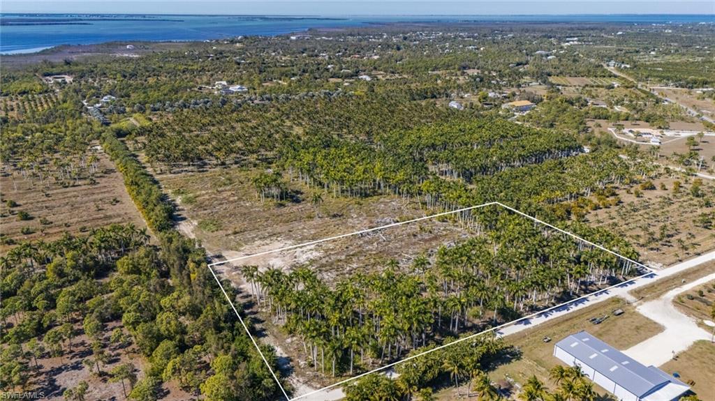 KREAMERS SUBD - Land