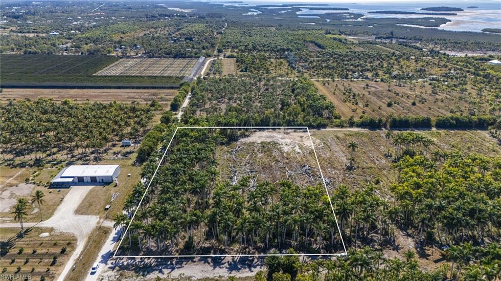 KREAMERS SUBD - Land