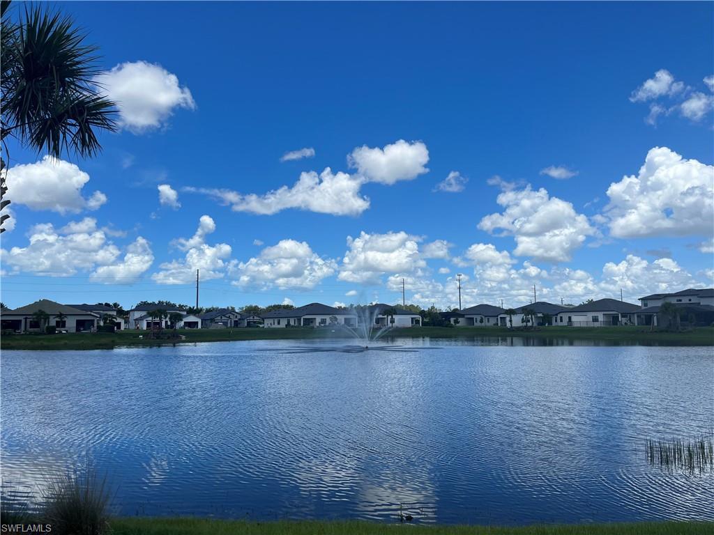 ABACO POINTE - Residential