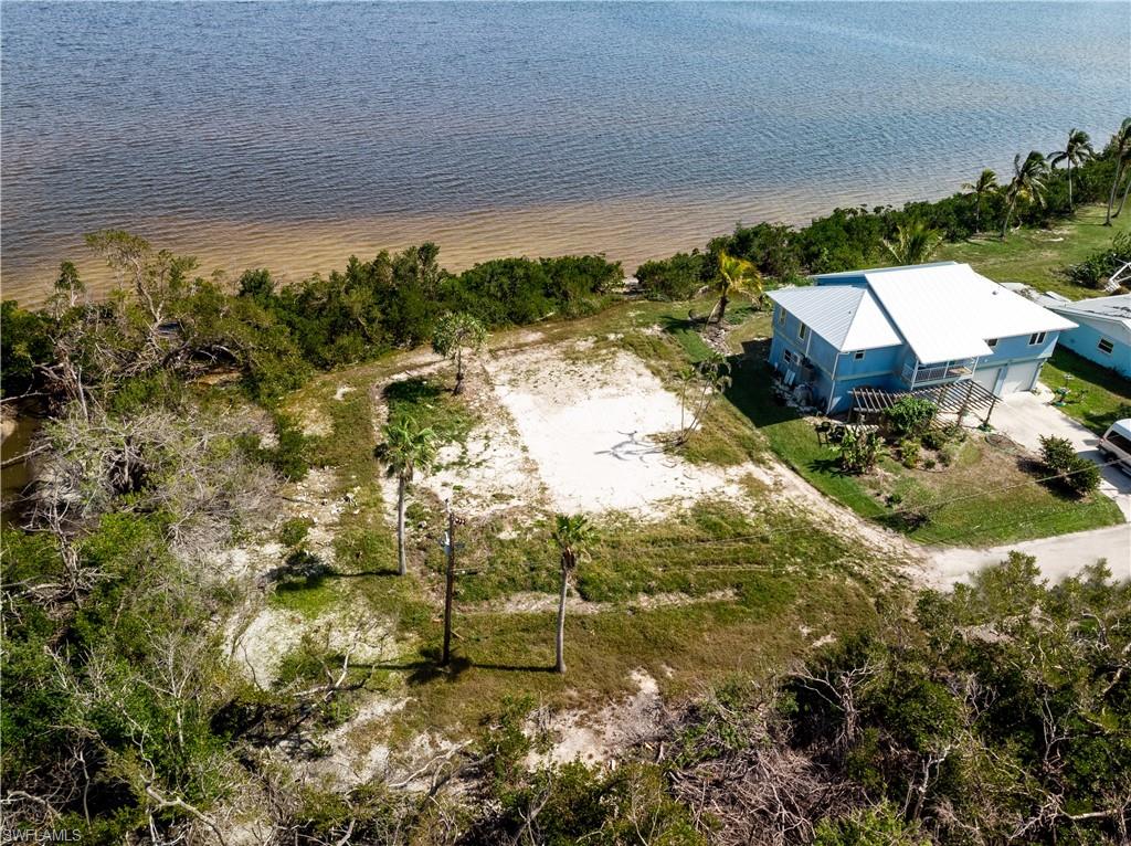 PINE ISLAND TROPICAL HOMESITES - Land