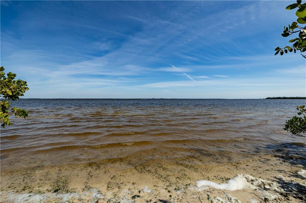 PINE ISLAND TROPICAL HOMESITES - Land