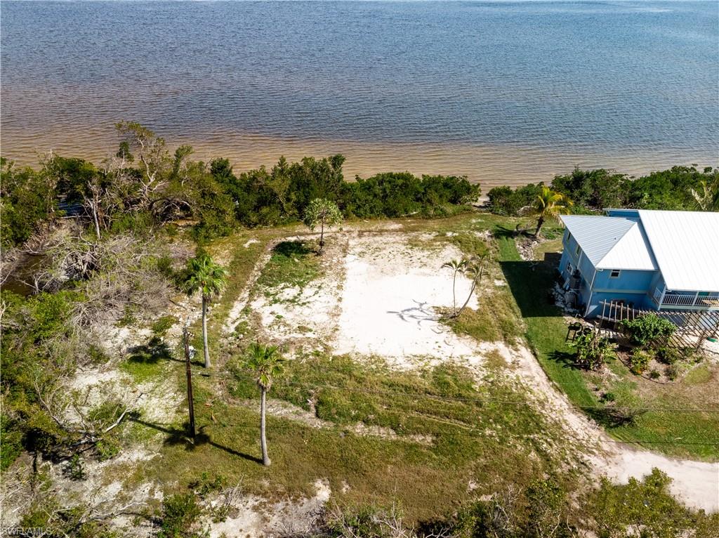 PINE ISLAND TROPICAL HOMESITES - Land