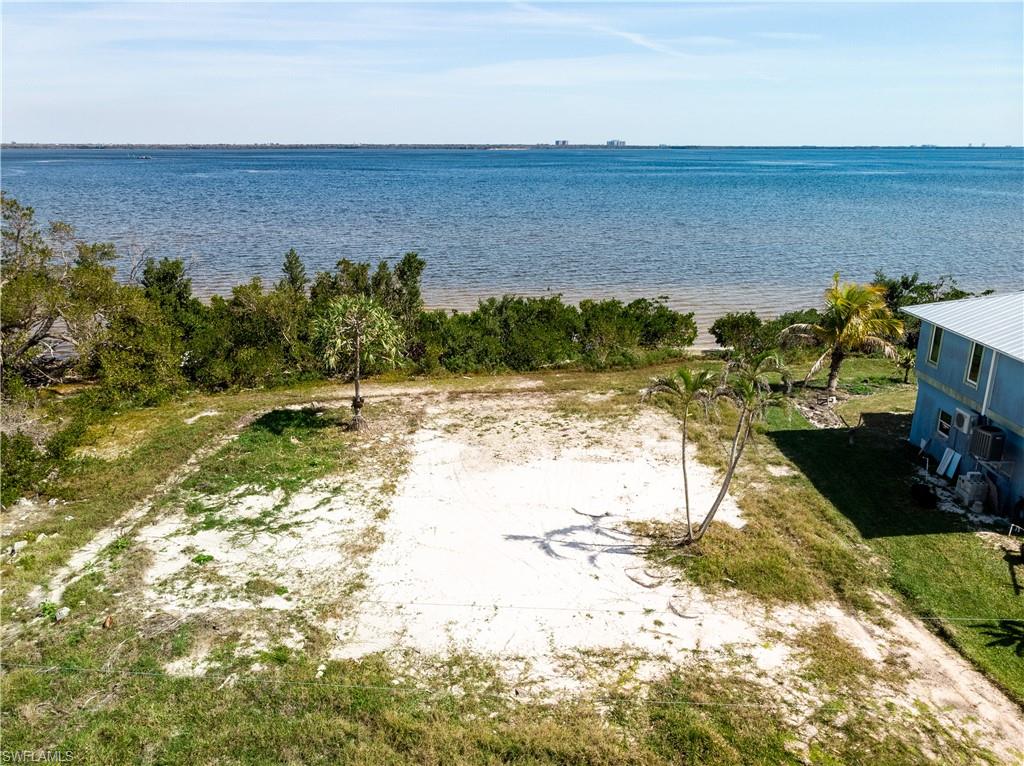 PINE ISLAND TROPICAL HOMESITES - Land
