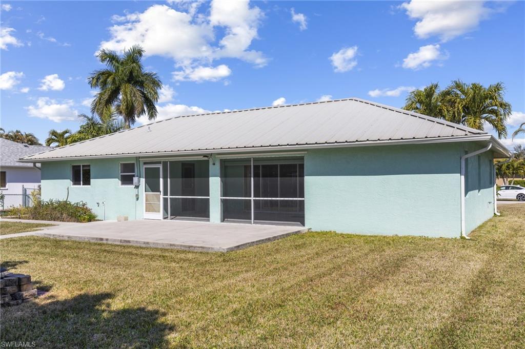 CAPE CORAL - Residential