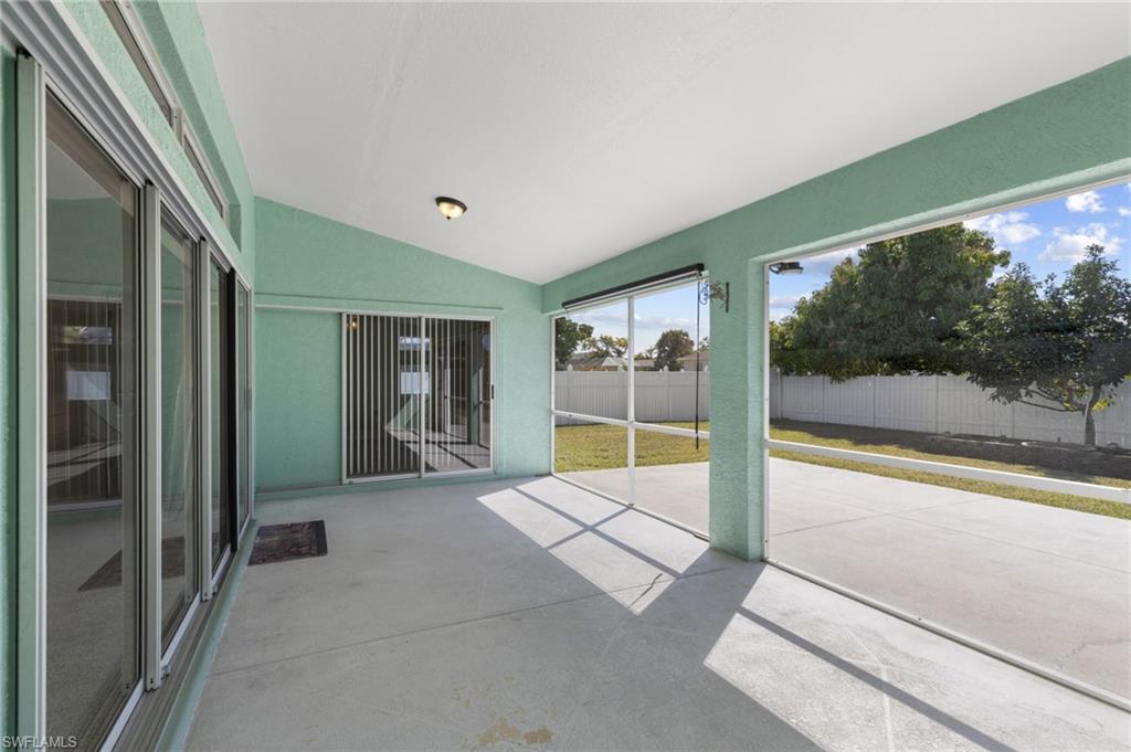 CAPE CORAL - Residential