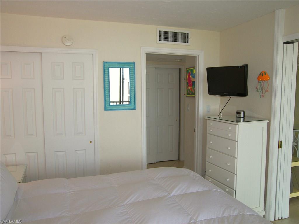 SUNDIAL OF SANIBEL - Residential