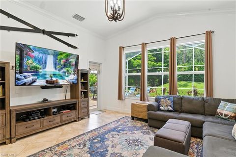 2085 Painted Palm DR NAPLES FL 34119