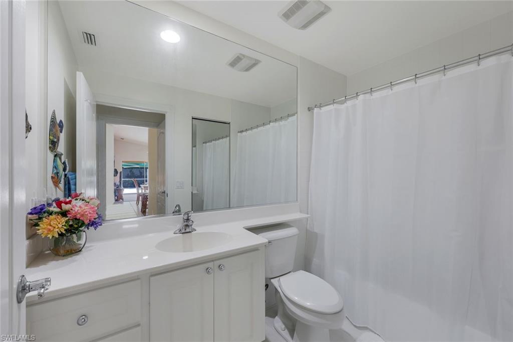 ISLAND WALK - Residential