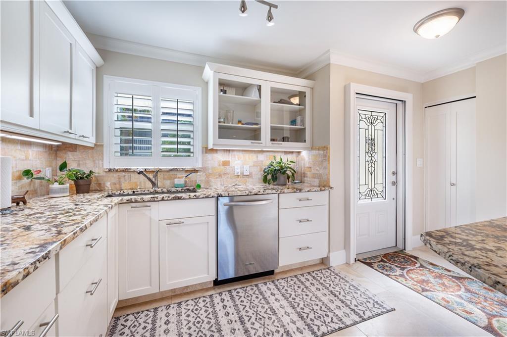 NAPLES BAY CLUB - Residential Lease