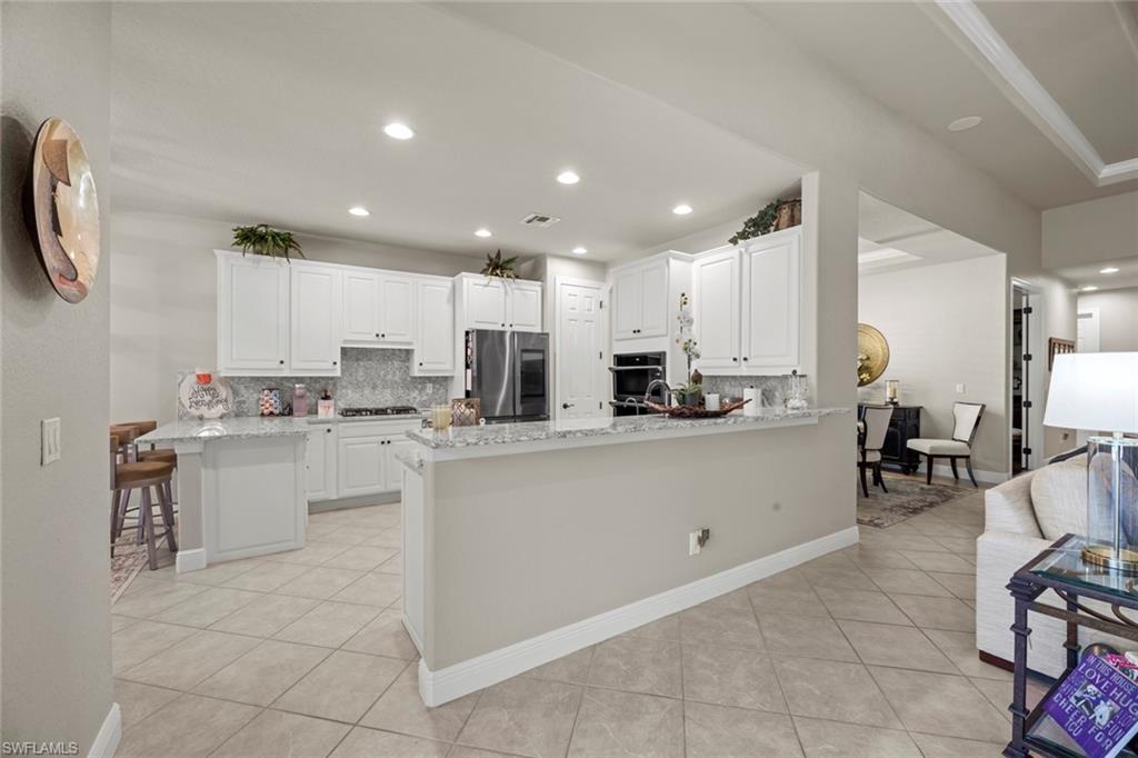 BELLE LAGO - Residential