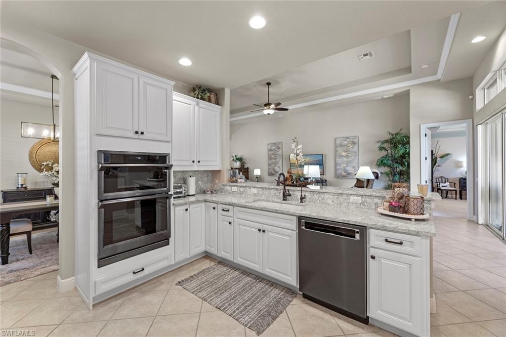 BELLE LAGO - Residential