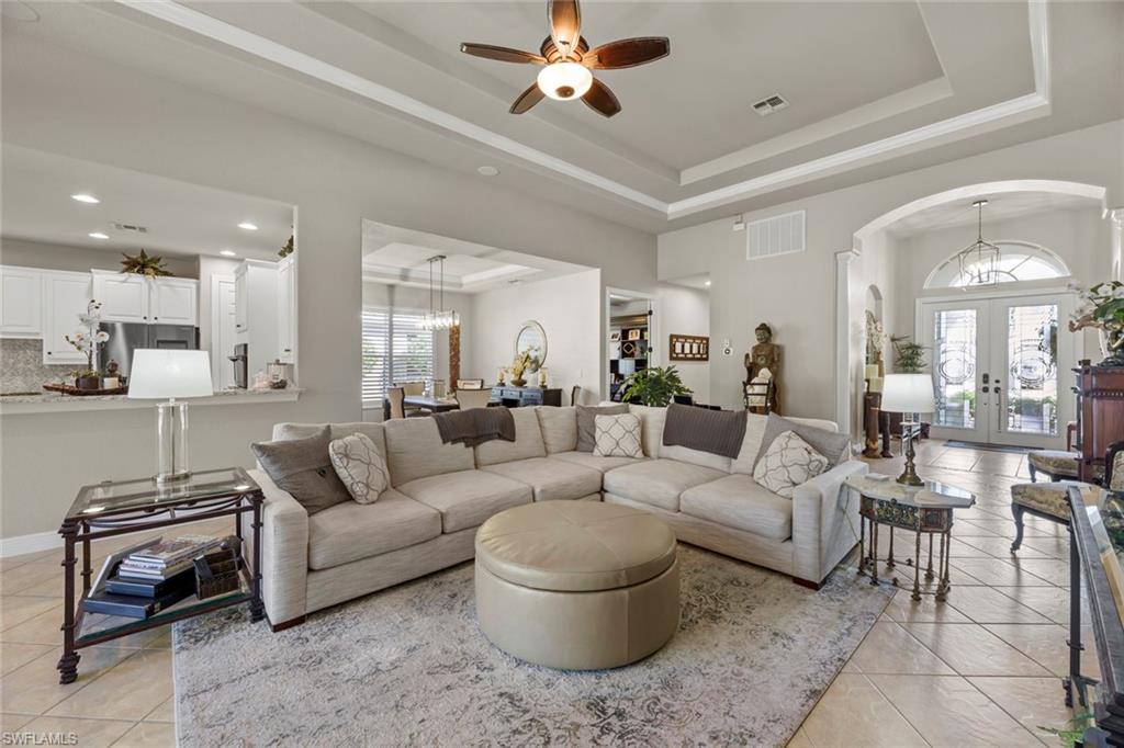 BELLE LAGO - Residential