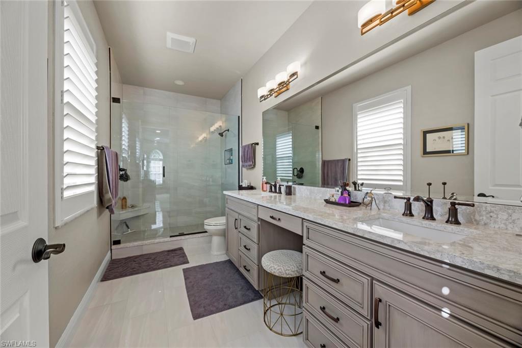 BELLE LAGO - Residential