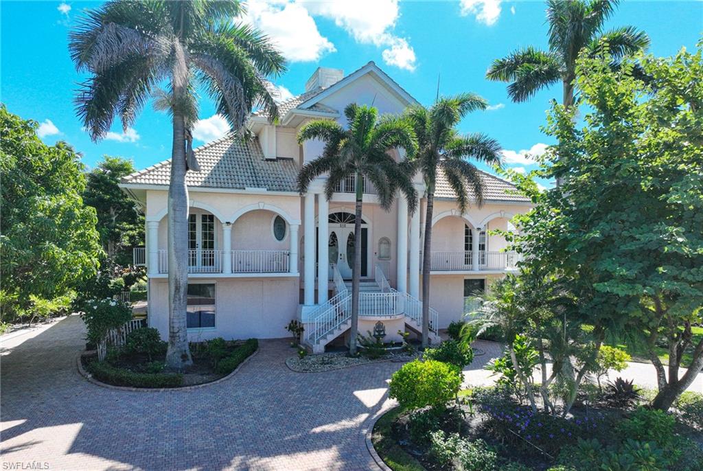 SOUTHPORT ON THE BAY - Residential