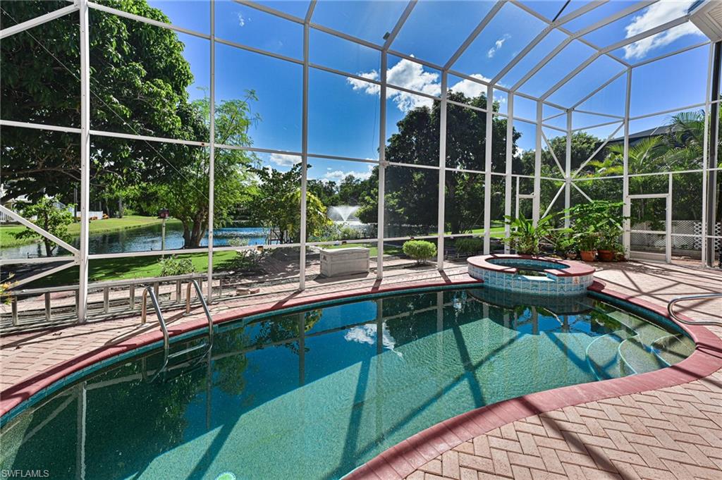 SOUTHPORT ON THE BAY - Residential