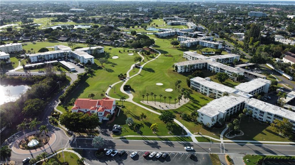 SEVEN LAKES - Residential