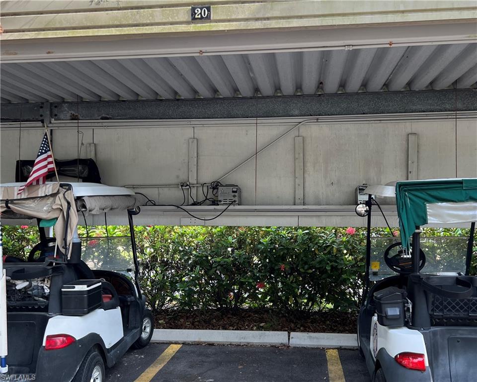 SEVEN LAKES - Residential