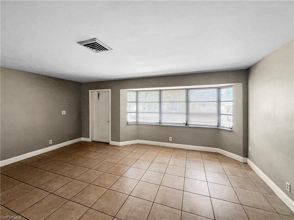 SAN CARLOS PARK SOUTHWEST ADDITION - Residential Lease