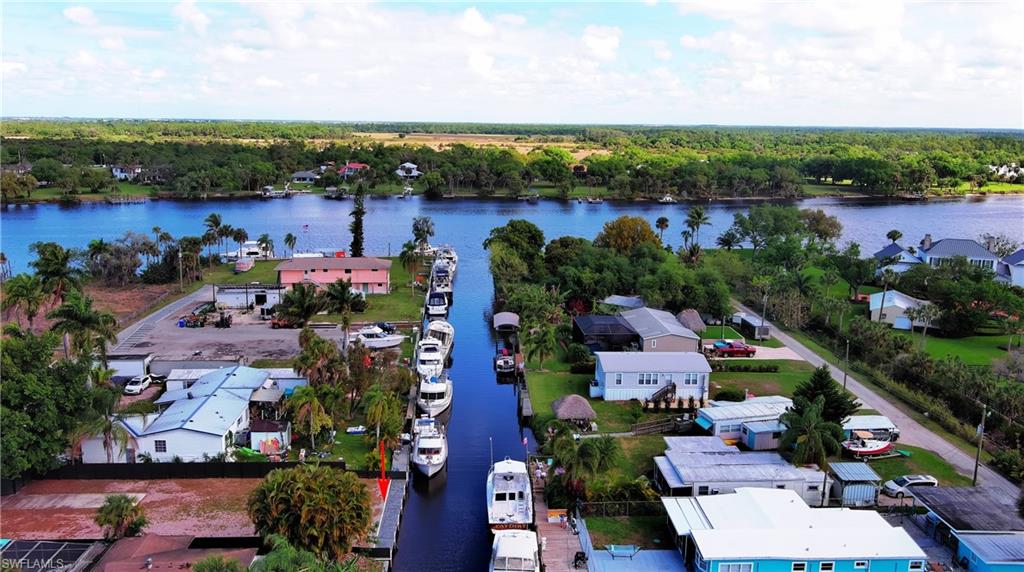 FORT MYERS SHORES - Land