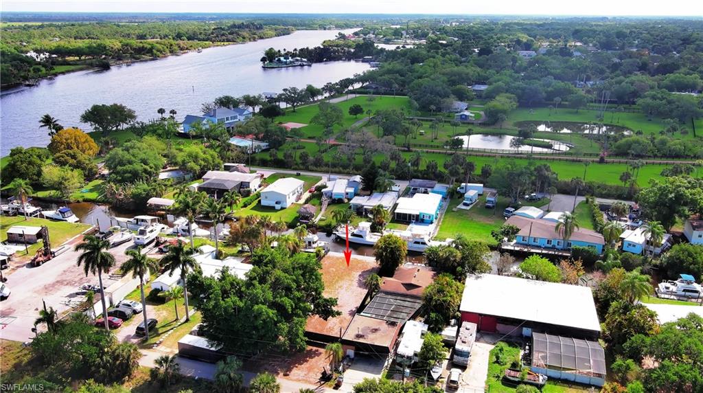 FORT MYERS SHORES - Land